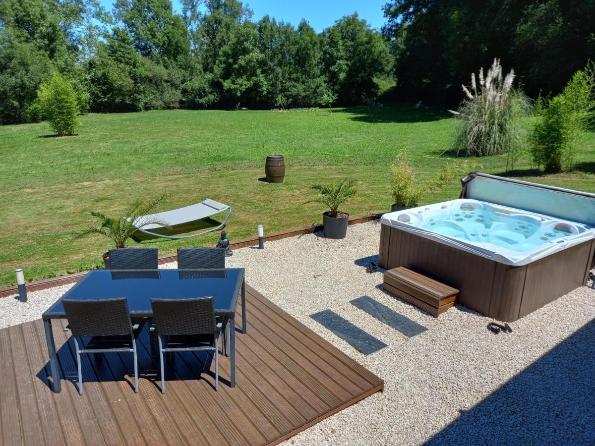 Villa L'Oasis Des Pyrénées à Campuzan Extérieur photo