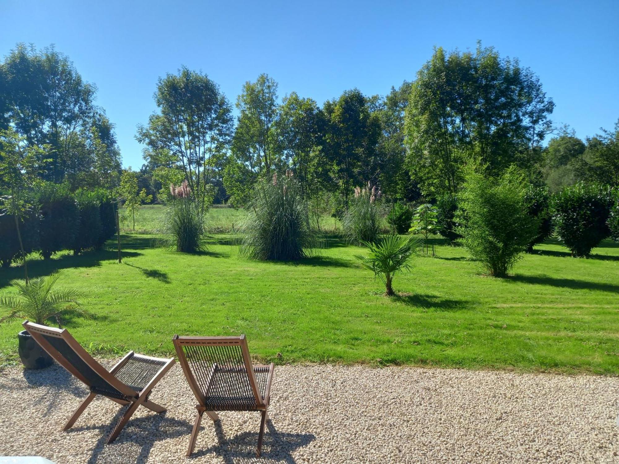 Villa L'Oasis Des Pyrénées à Campuzan Extérieur photo