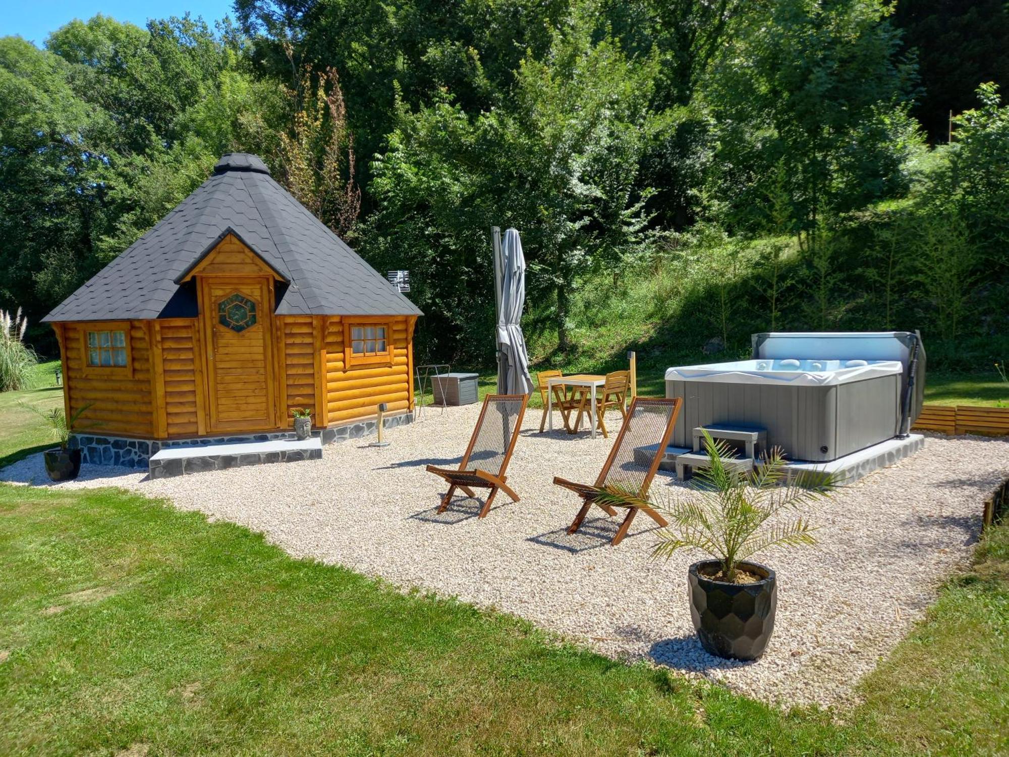 Villa L'Oasis Des Pyrénées à Campuzan Extérieur photo