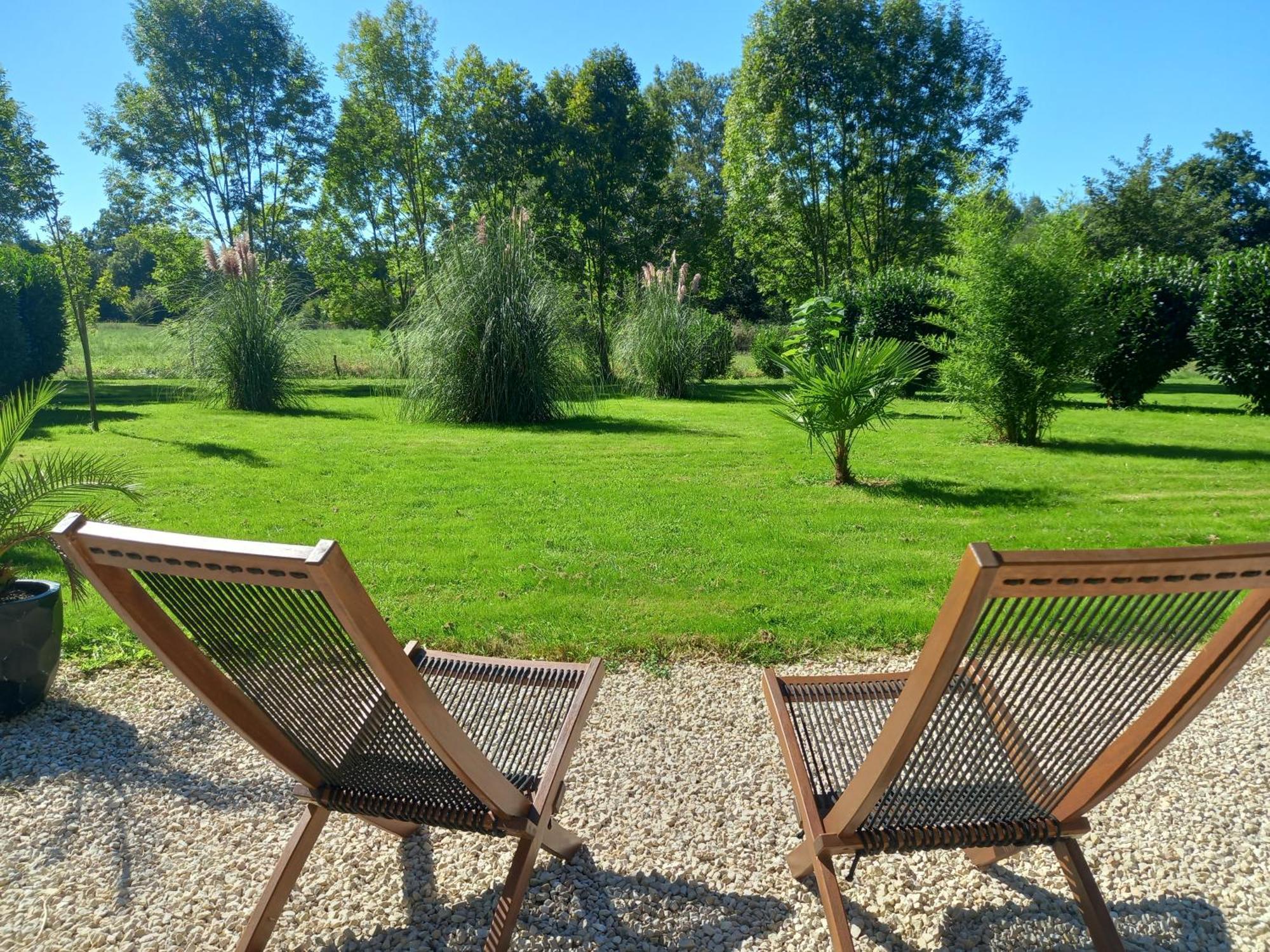 Villa L'Oasis Des Pyrénées à Campuzan Extérieur photo