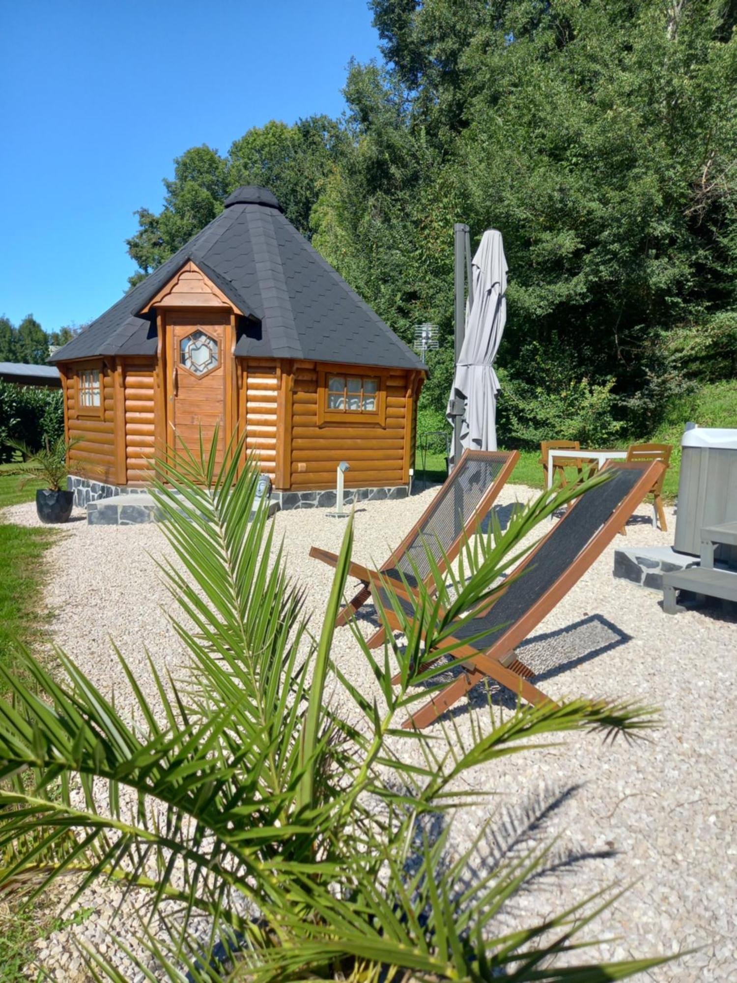 Villa L'Oasis Des Pyrénées à Campuzan Extérieur photo